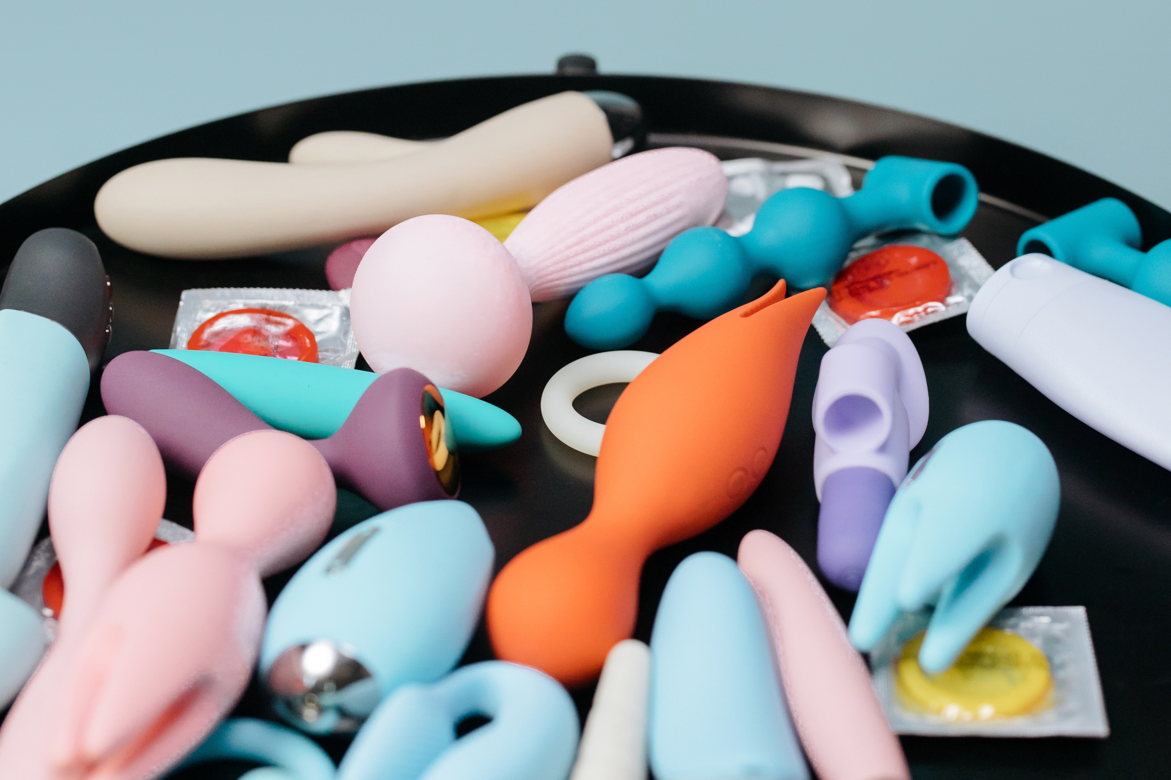 Sex Toys for Couples UK: A Quiet Guide for 2026
